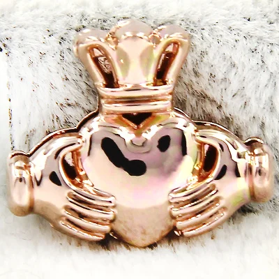 Claddagh Rose Ювелирные изделия yukam Кристалл двойные сердца цветок Крылья Ангела лист яблоко Claddagh слайд талисманы хранитель для изготовления браслетов аксессуары - Окраска металла: Claddagh Rose