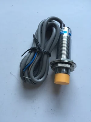 1cm proximity switch Инфракрасный автоматический индукционный счетчик, Упаковочная упаковочная машина счетное устройство, конвейер автоматический Счетный счетчик - Цвет: 1cm proximity switch