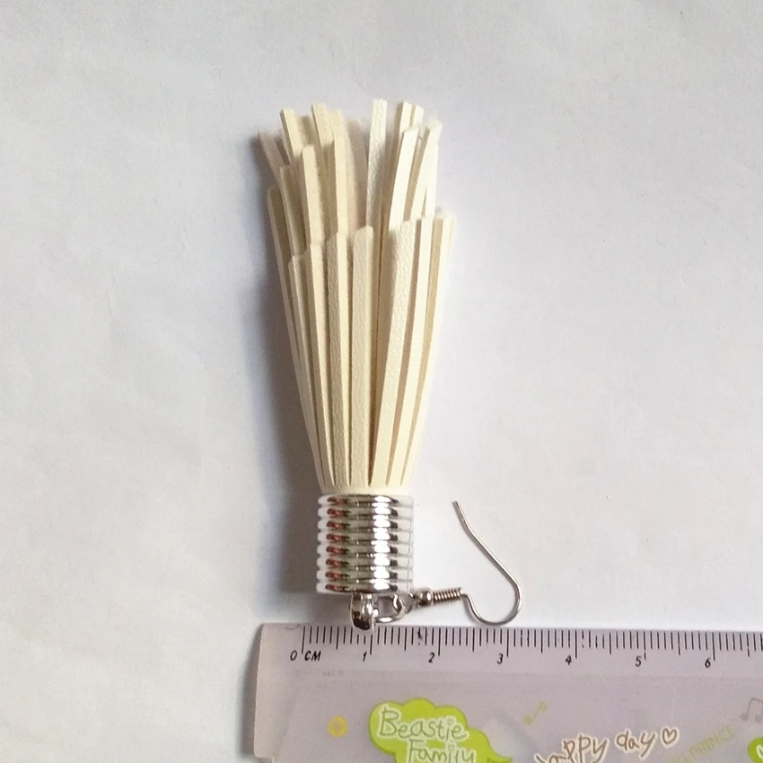 Высота каблука 10 см из искусственной кожи (полиуретан) с бахромой серьги в виде