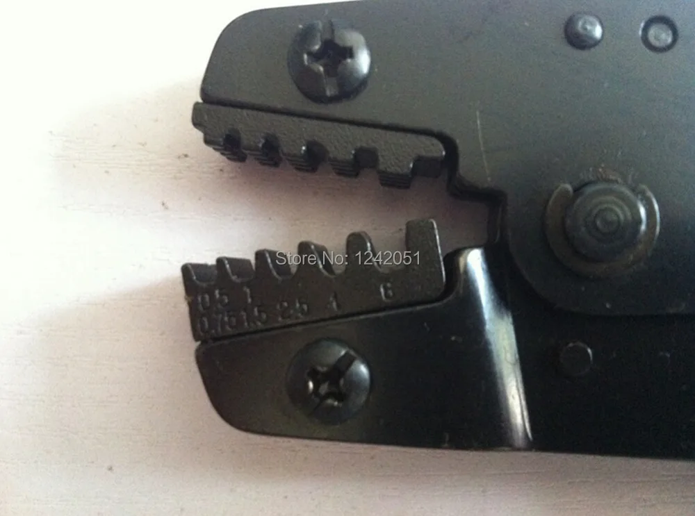 Изолированные и неизолированные кабельные наконечники обжимные плоскогубцы с