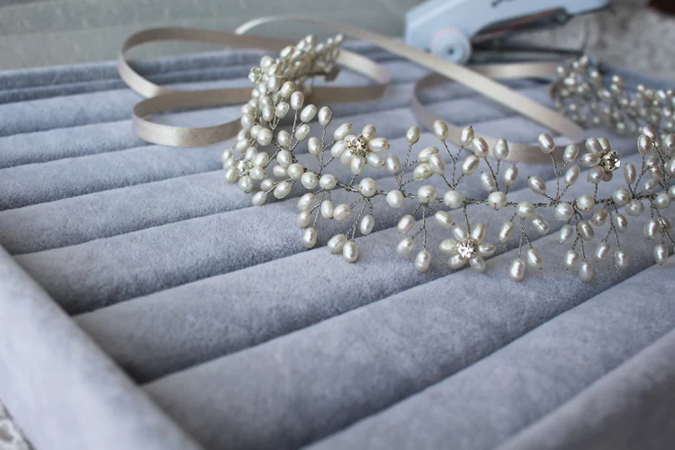 

Hand made 322 Pearl Bridal White Hair Floral Accessory Women's Fashion Wedding Dress Hairband Formal Accessories High Quality