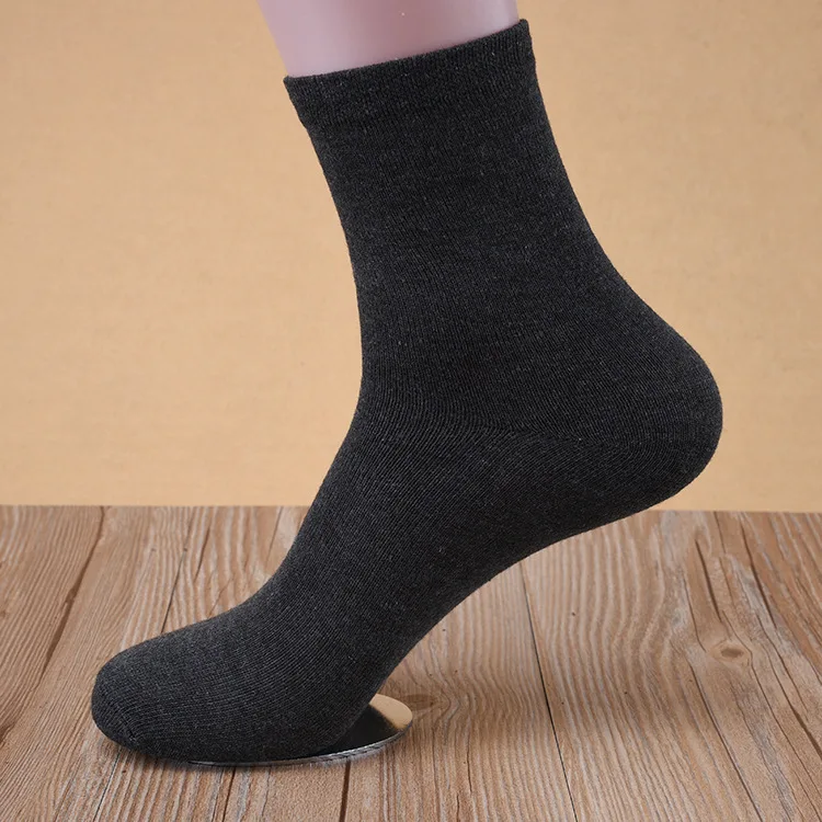 20 pieces= 10 pairs 2016 new arrived winter cotton man socks, nice quality socks and low price, single colors men socks
