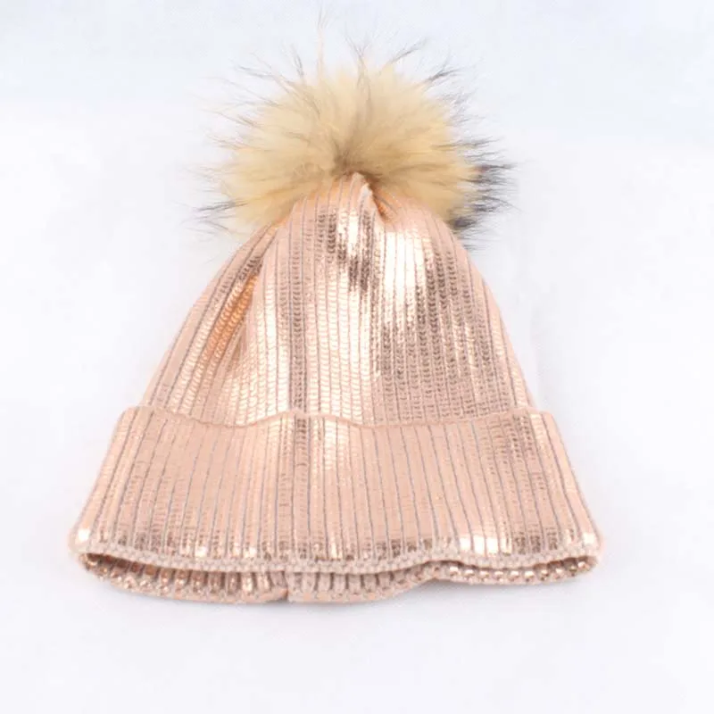 Зимние шапки из меха норки для женщин, розовые женские шапки Skullies Beanies с натуральным мехом енота, шапка с помпоном, Женская Вязаная Шапка-бини