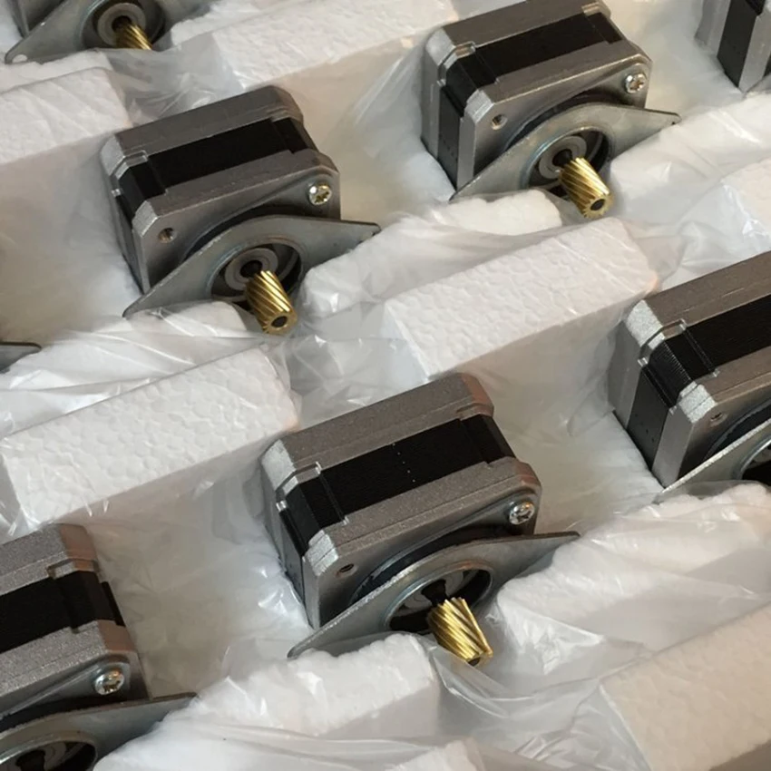 42 мм двухфазный четырехпроводной шаговый мотор с монтажным кронштейном винтовой