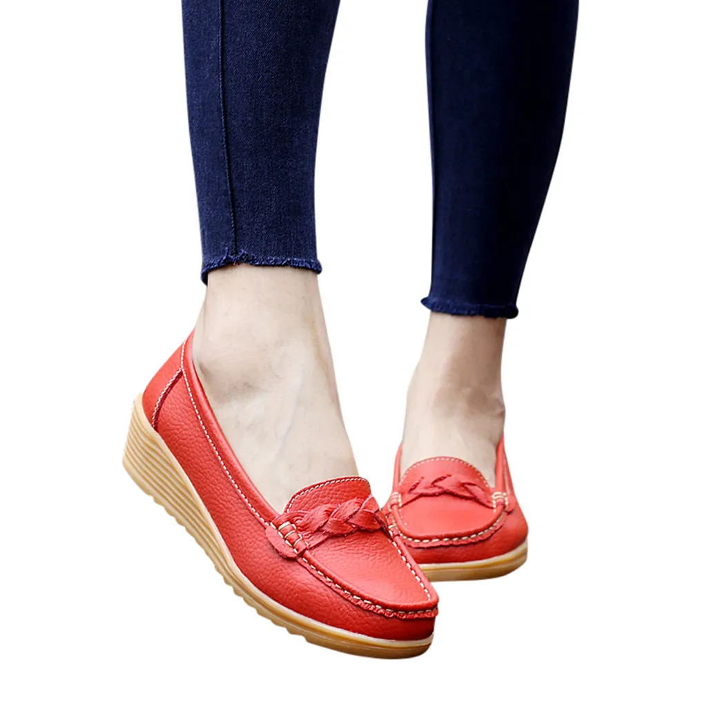 Женская модная повседневная кожаная обувь однотонные мягкие лоферы на танкетке