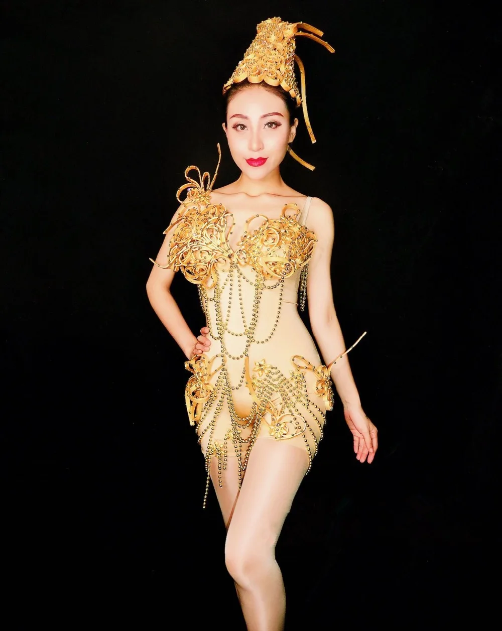 Блестящий костюм золотого цвета с бусинами для вечеринки на выпускной Звездный