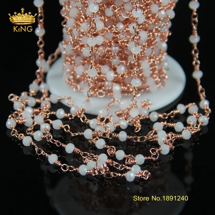 Позолоченная позолоченная цепочка покрытая белым кристаллом граненая из бисера