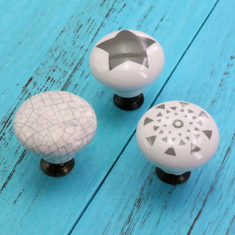 Фото 1x Vintage Hand Painted Star Crackle Ceramic Knob Kitchen Cabinet Furniture Drawer Cupboard Closet Handle Pulls with Screw Обустройство 1x Vintage Hand Painted Star Crackle Ceramic Knob Kitchen Cabinet Furniture Drawer Cupboard Closet Handle Pulls with Screw Обустройство