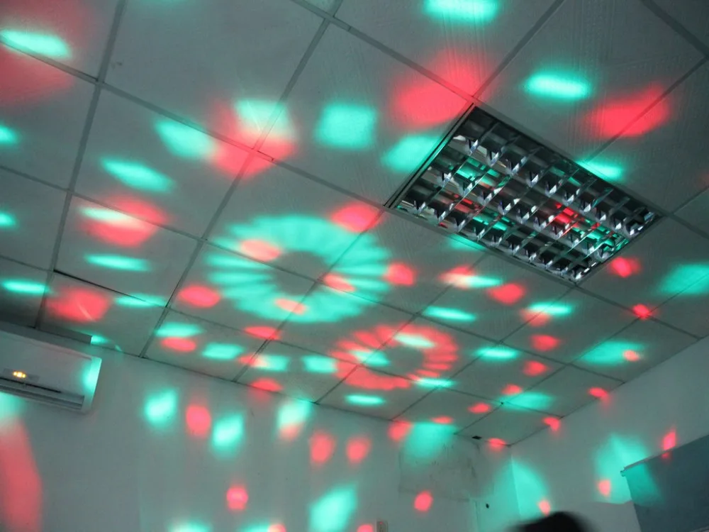 Мини светодиодный светильник для сцены 6 Вт 12 в RGB кристалл магический шар сценический светильник s диско сценический светильник звуковая активация стробоскоп сценический светильник ing Laser