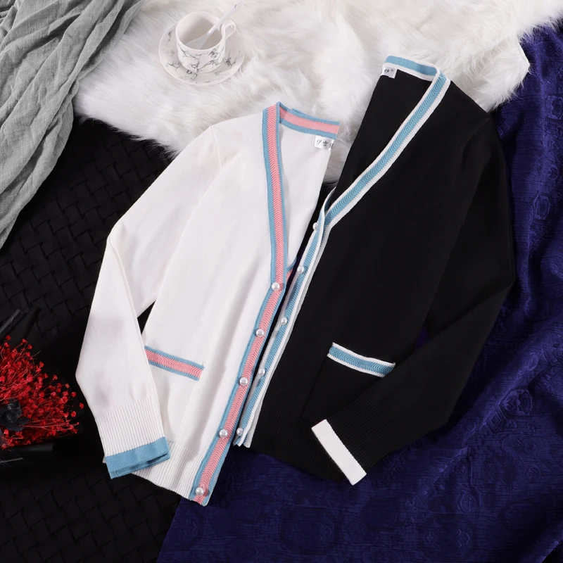 Luxury Designer Brand Knitted Sweater for Women V Neck Contrast Color Buttons Cardigan Black White |
