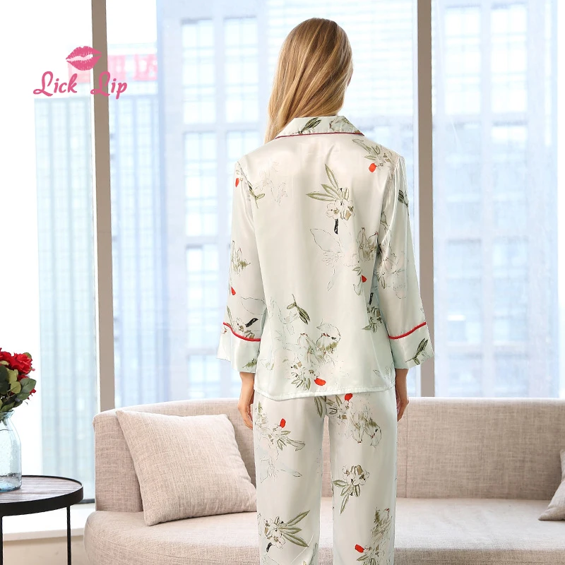 Женский пижамный комплект Lick губ из сатина с принтом и отложным воротником SWC4957-47