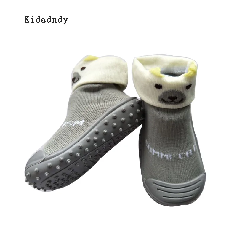 Детские носки для детей от 6 до 36 месяцев Нескользящие с резиновой подошвой малыш