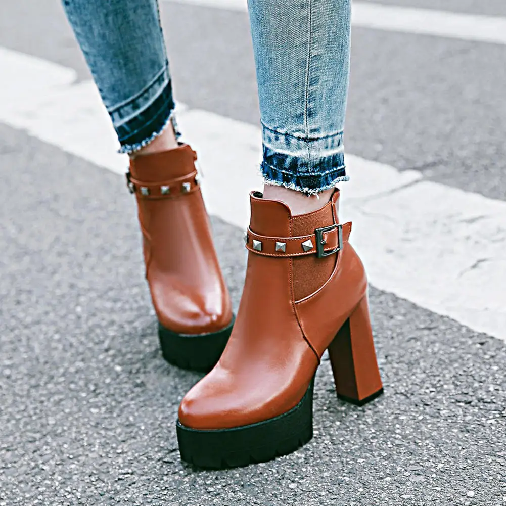 

KARINLUNA Big Size 34-43 Female Metal Decoration Boots Platform Thick High Heels Zip Buckle Rivet Ankle Women Boots Women Shoes