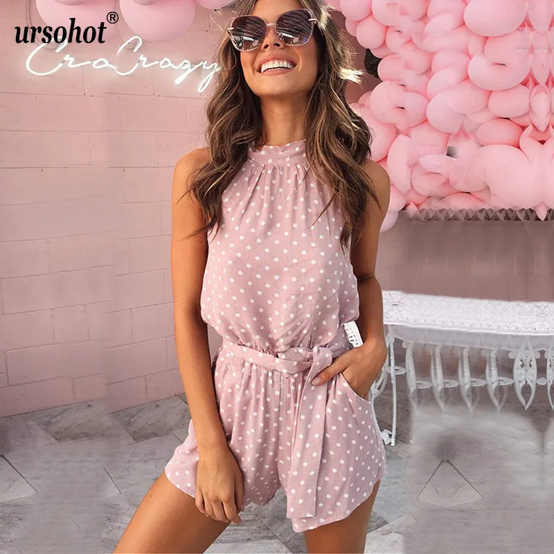 Женский розовый комбинезон в горошек Ursohot Летний с открытой спиной и лямкой на