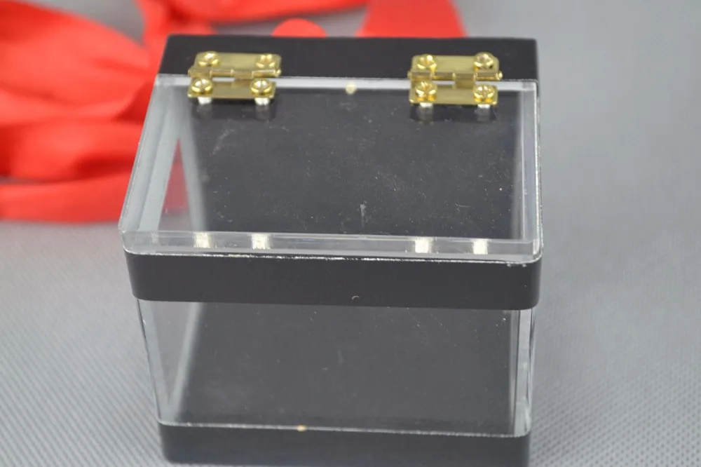 Кристально прозрачная фотография внешней проекции фокусы ментализм сцена