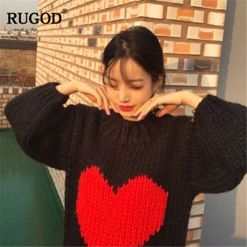 Женский трикотажный свитер RUGOD длинный с круглым вырезом и сердечком на осень