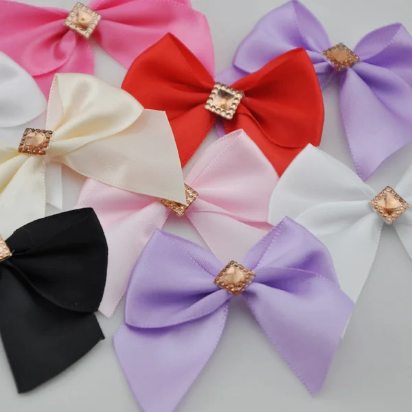 Mix Color 40 шт. ленты Луки Цветок горный Хрусталь Аппликации Швейные Craft Много A229 - Цвет: Mix Color