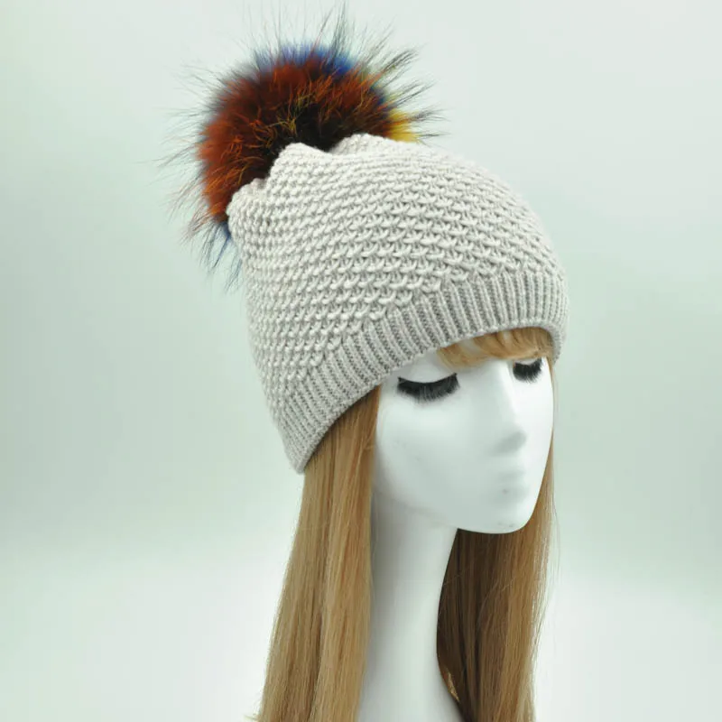 Шапка с помпоном из натурального меха зимняя шапка для женщин оптовая продажа