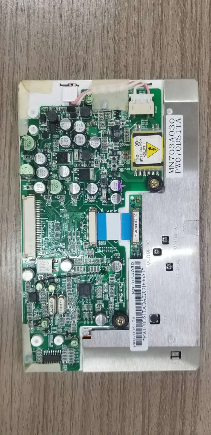 Новый оригинальный ЖК-дисплей PW070DS1TA