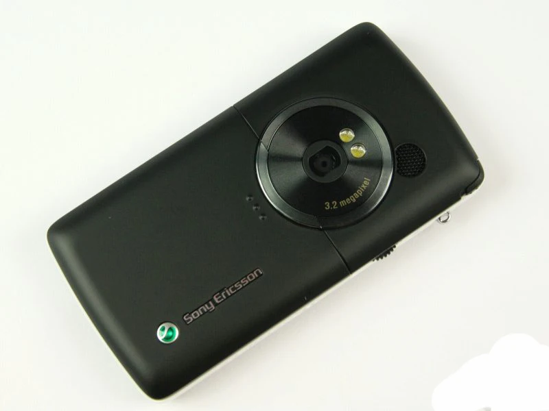 W960 Original Unlocked Sony Ericsson W960 W960i Mobile Phone 3G WIFI Bluetooth FM Unlocked Cell Phone Free shipping