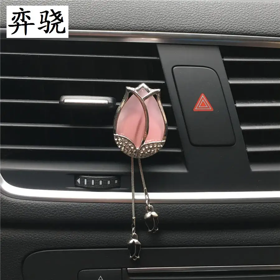 

Exquisite metallic lilies Automobile styling Decorative perfume clip Ladies car air conditioning Car perfume Air Freshener