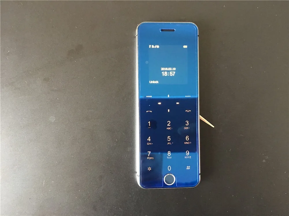ULCOOL V6 V66+ V66 Plus телефон с супер мини ультратонкой картой роскошный MP3 Bluetooth 1,6" дюймовый пылезащитный ударопрочный телефон