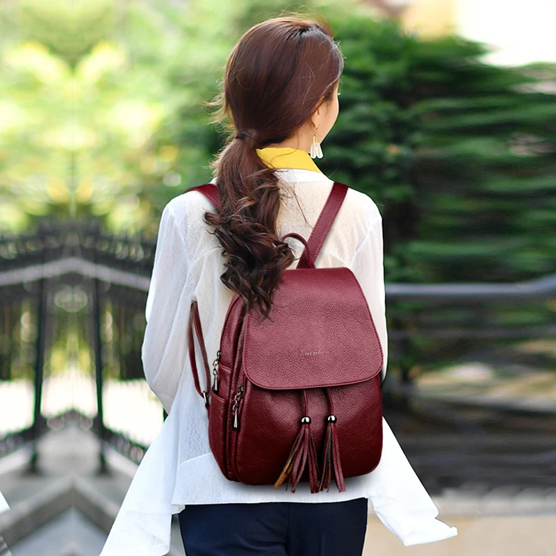 

2019 New Designer High Quality Women Leather Backpacks Sac a Dos Tassel Large Capacity Travel Backpack Ladies Bagpack Vintage