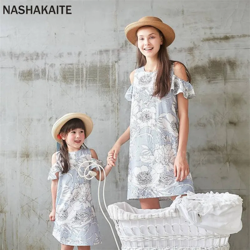 NASHAKAITE/платья для мамы и дочки Летнее простое мини платье с открытыми плечами
