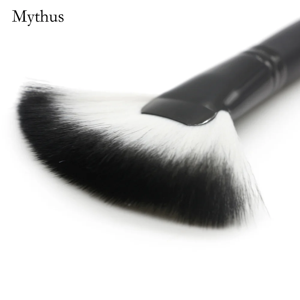 Mythus1pc большая Веерная профессиональная кисть для румян пудра тональная