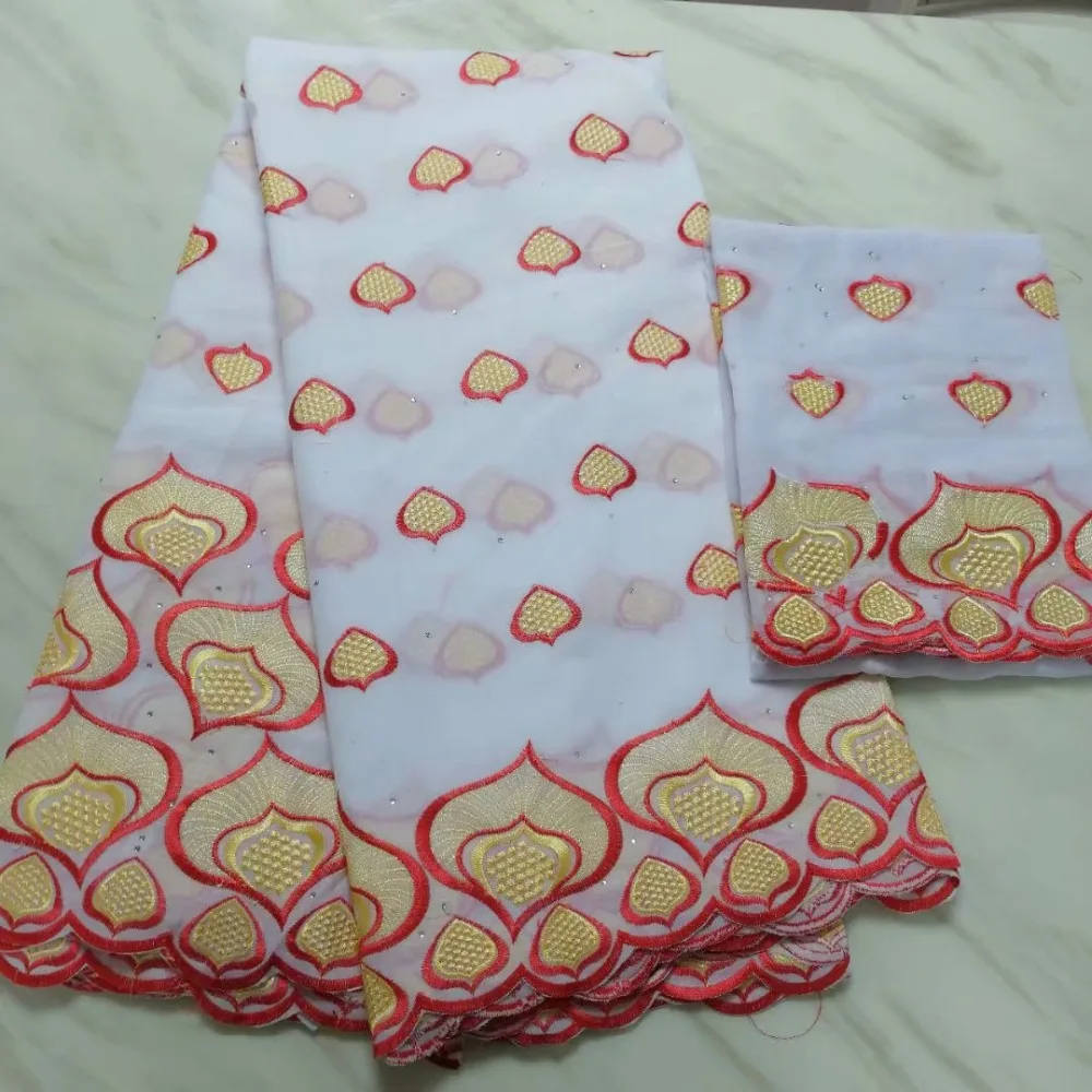 Милая дешевая швейцарская хлопчатобумажная ткань с вышивкой сердца китайская