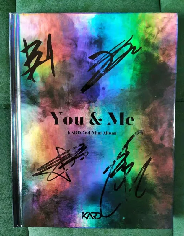 Подписанный KARD K.A.R.D autographed mini2nd альбом You& Me CD+ Фотокнига KPOP autoграф 112017