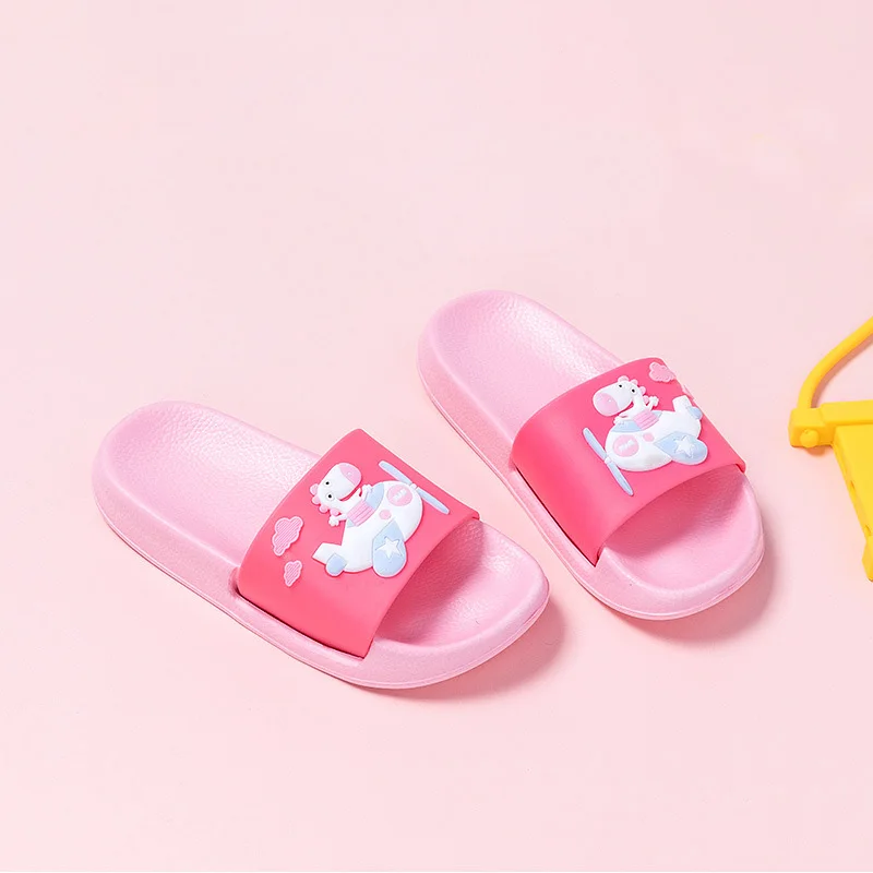 New Kids Pvc Slippers Home Sandal Shoes Candy Boat Child Slippers Indoor Shoe Boys Girls Antiskid Bathroom Slippers