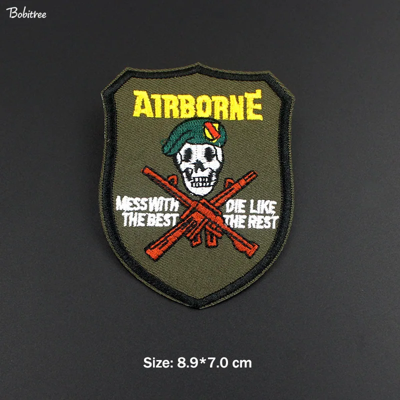 1 pcs Череп Армейский зеленый Airborne военные нашивки Утюг на Костюмы вышитые значки аппликаций для куртка джинсовая наклейки - Цвет: 1 pcs