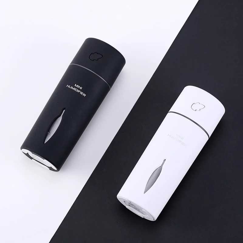 Автомобильный освежитель воздуха увлажнитель в форме листа USB 150 мл мини