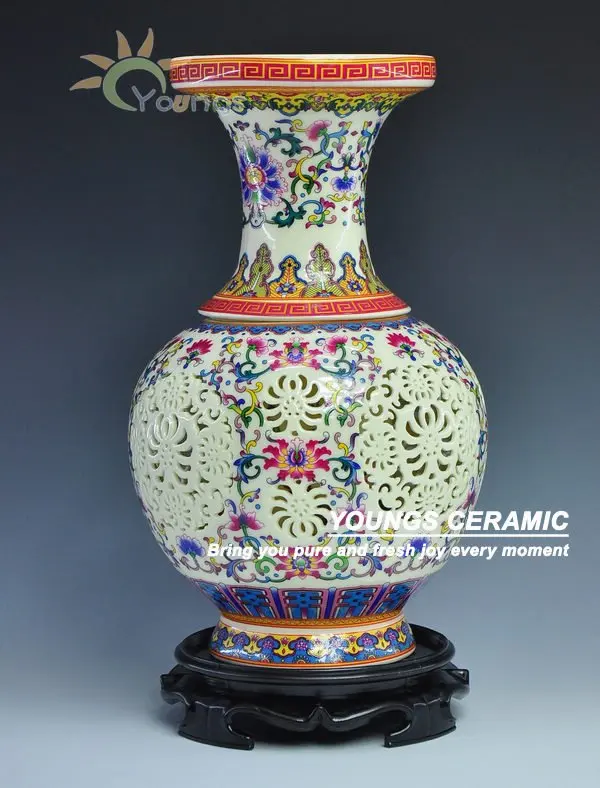 

Декоративная фарфоровая ваза ручной работы под старину