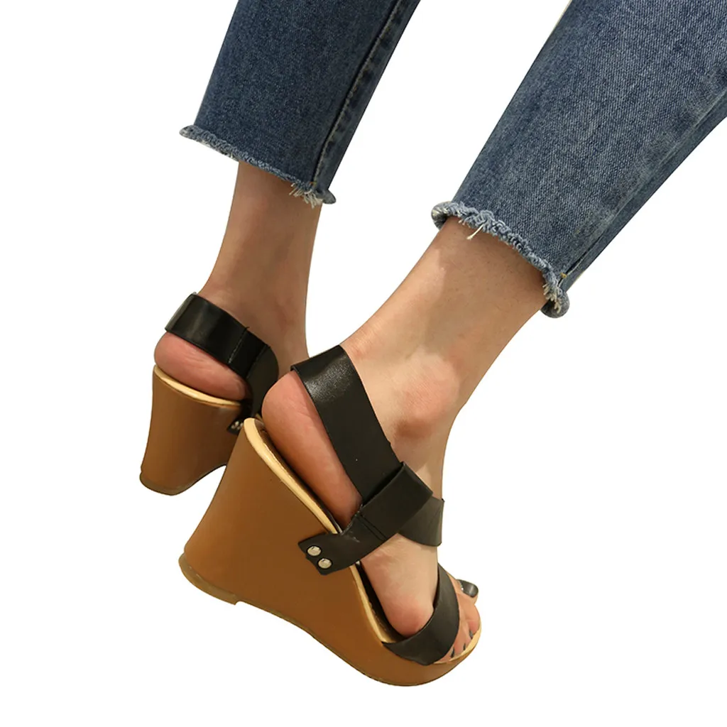 Женские босоножки с ремешком на лодыжке танкетке римская обувь большие размеры