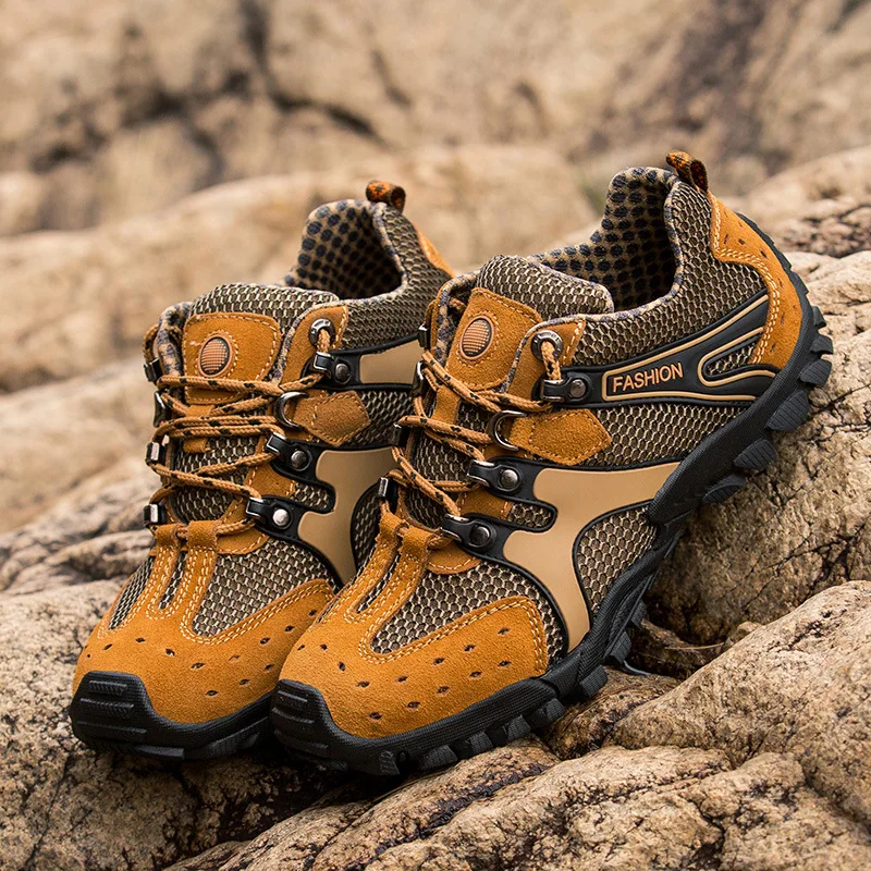 Men's 2018 spring and autumn new outdoor non-slip hiking shoes comfortable massage breathable wild sports BZ-022 | Спорт и