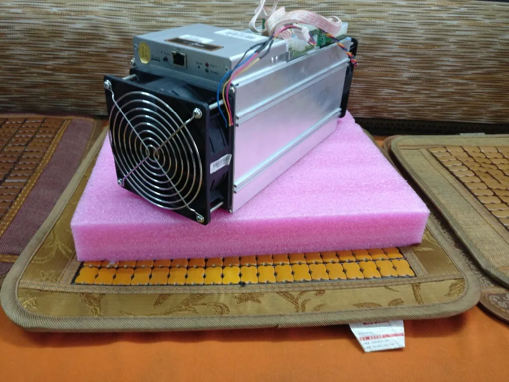YUNHUI Горные машины поставщик продает S9 14 Т Bitmain AntMiner й/s (без бп) Asic Шахтер БТД Добыча