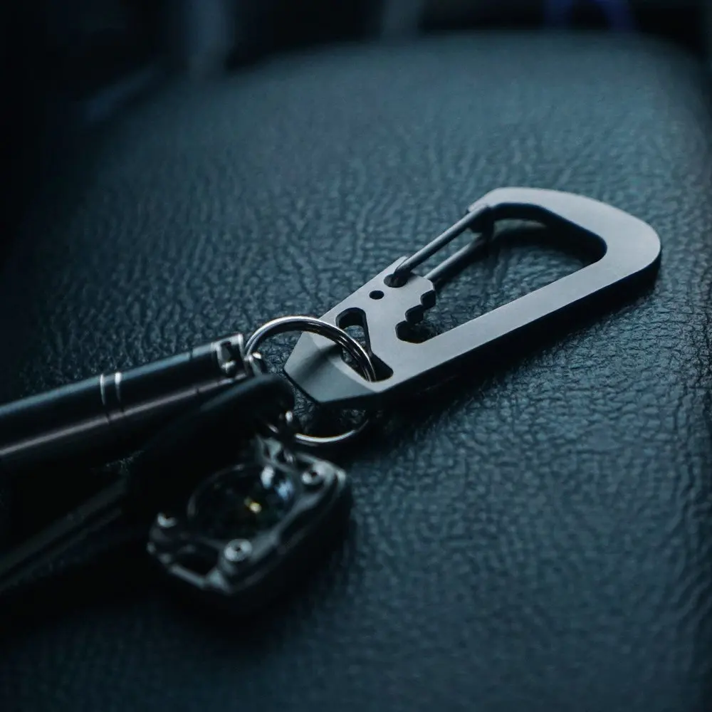 Keychain HK21 Multi-function Fast-Pushing Buckle Titanium Brass Multi-purpose Metal Hook EDC | Спорт и развлечения