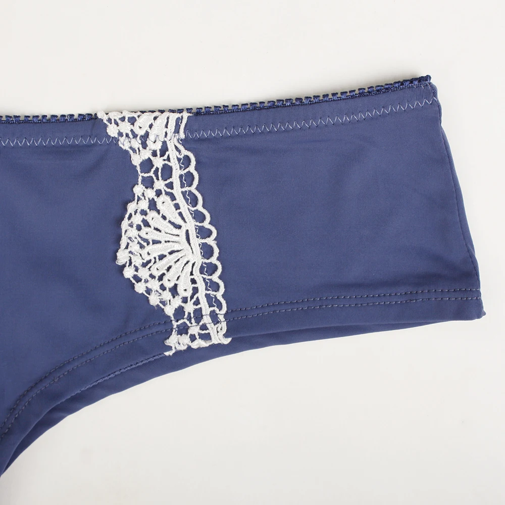 Женские удобные стринги с вышивкой украшенные цветами мягкое нижнее белье в