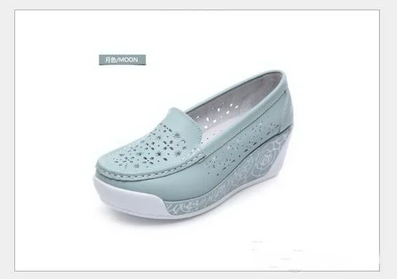 Женские туфли из натуральной кожи с перфорацией на платформе