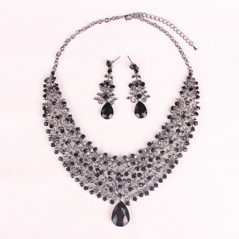 Комплект из сережек и ожерелья винтажные свадебные комплекты ювелирных изделий