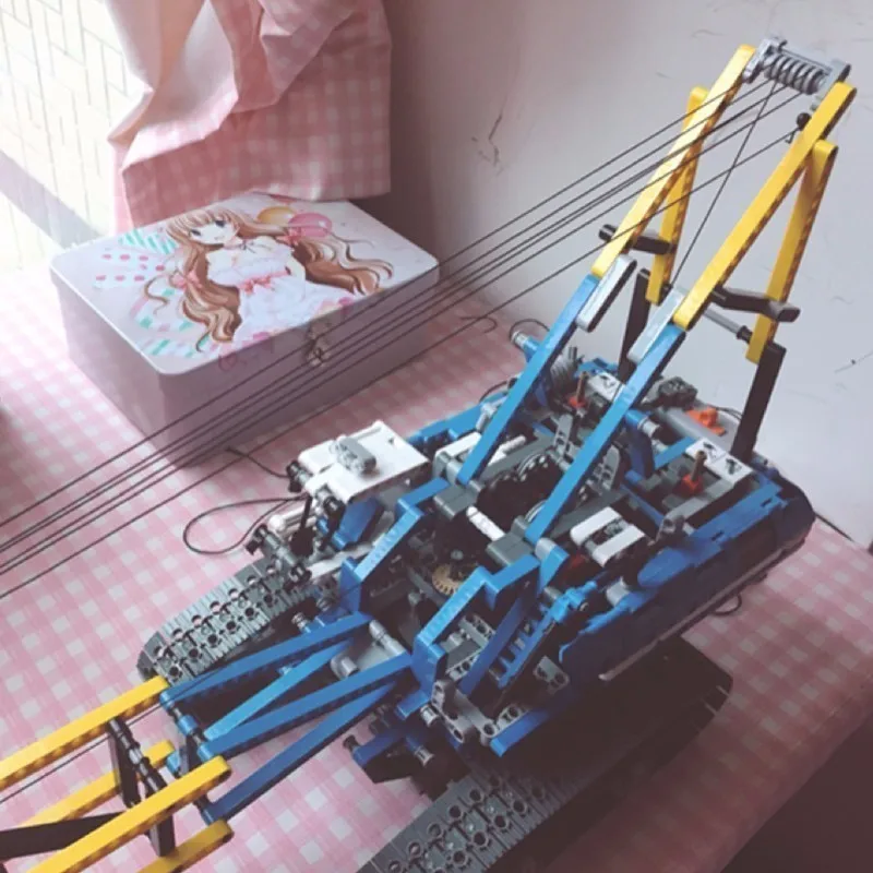 20010 Technology Series Mechanics Track Type Lifting Crane Assembling Alpinia Plastic Building Block Children Toys 1401pcs | Игрушки и