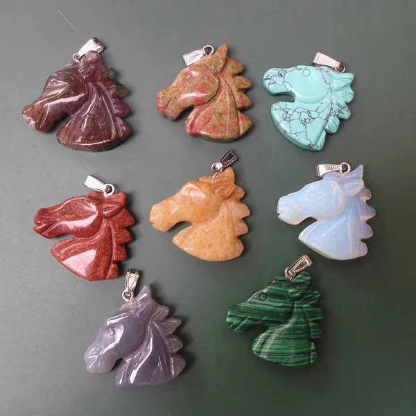 Бесплатная доставка модные резные подвески в виде головы лошади из смешанного