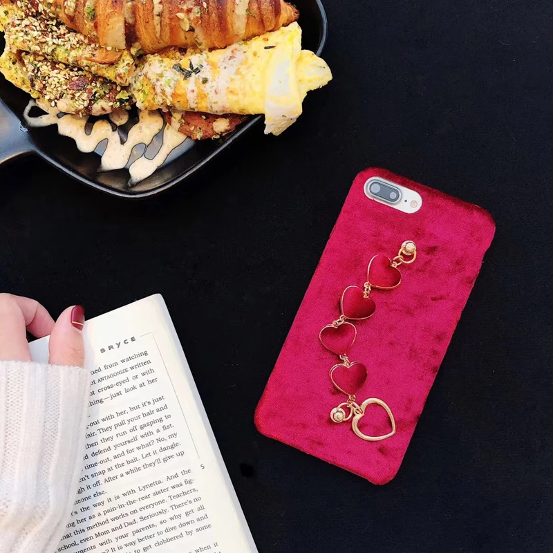 Red Warm Cloth Fur Phone Cases For iPhone X 7 8 6 6S Plus Love Heart Hand Strap Back Cover iPhoneXs Xr Xsmax | Мобильные телефоны и
