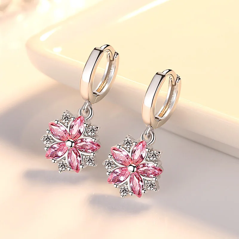 

Женские серьги-подвески из серебра 925 пробы, с фианитом