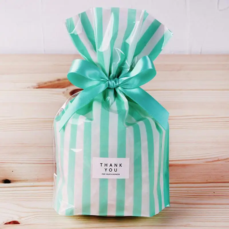

50pcs Cookies Baked Food Bags Plastic Candy Box Flowers Romantic Wedding Favors Gift Box Chocolate Bag Without Ribbon