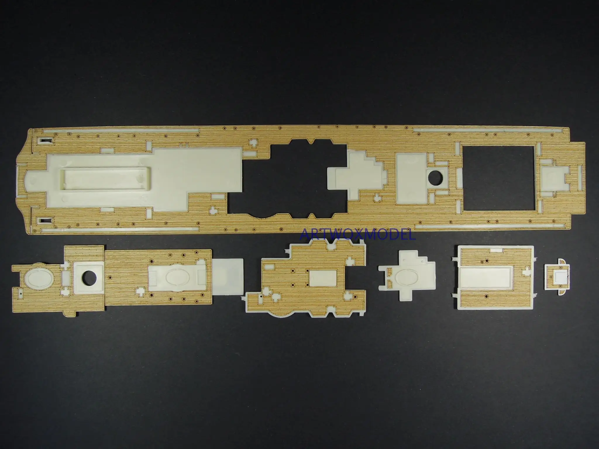 ARTWOX Titanic deck AW10111 Minicraft