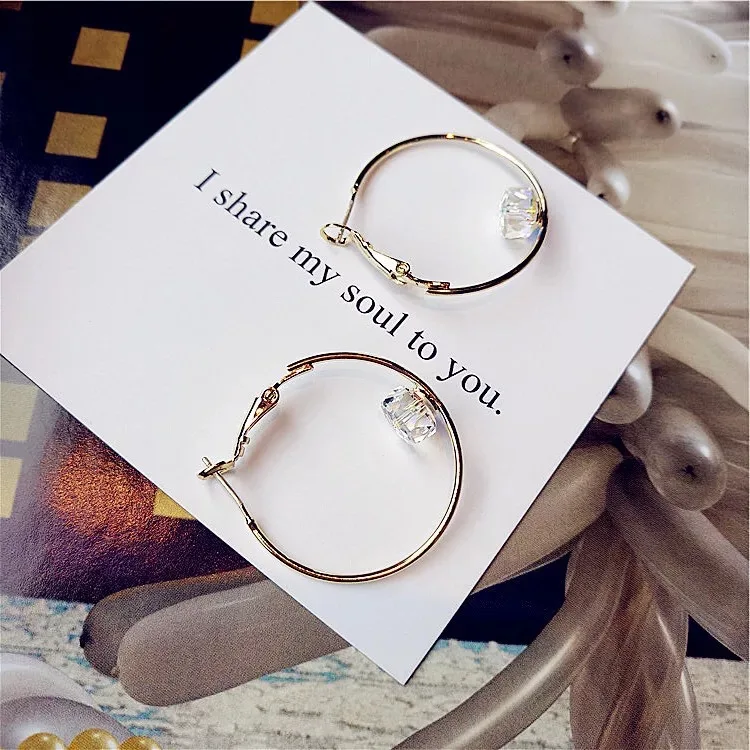 2019 New Minimalist style hollow ring temperament wild bright crystal ear | Украшения и аксессуары