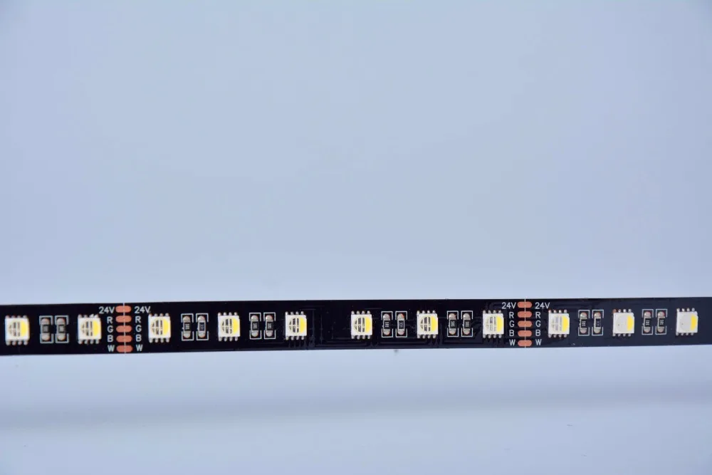 Новая 5050 SMD 4 в 1 RGBW (теплый белый) Светодиодная лента DC24V вход 5 м длину не водонепроницаемый IP33 Черный PCB|pcb